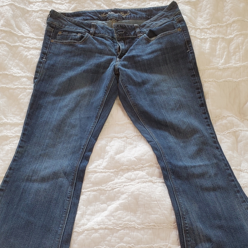 American Eagle Artist Jeans